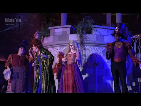 Hocus Pocus Villain Spelltacular 2019 FULL SHOW at Mickey&#039;s Not So Scary Halloween Party [4K]