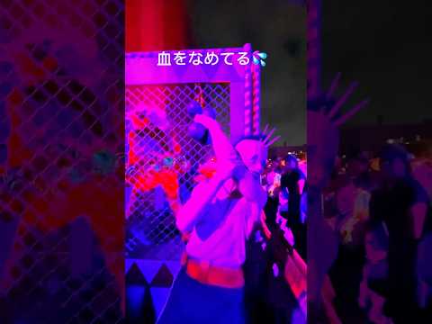 USJマッスルゾンビの面白いセルフ　ハロウィンホラーナイト　USJ Muscle Zombie&#039;s Funny Selfie Halloween Horror Night