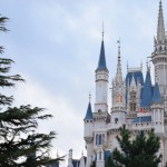 神出鬼没のパフォーマンス！ディズニーリゾートのファンカストに会えるかも？