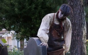 呪われた薔薇園 墓守 庭師