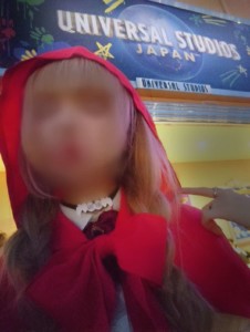 ユニバ 赤ずきんコスプレ