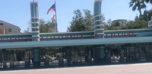 カリフォルニアディズニー ゲート