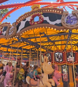 カリフォルニアディズニーにしかないアトラクション
