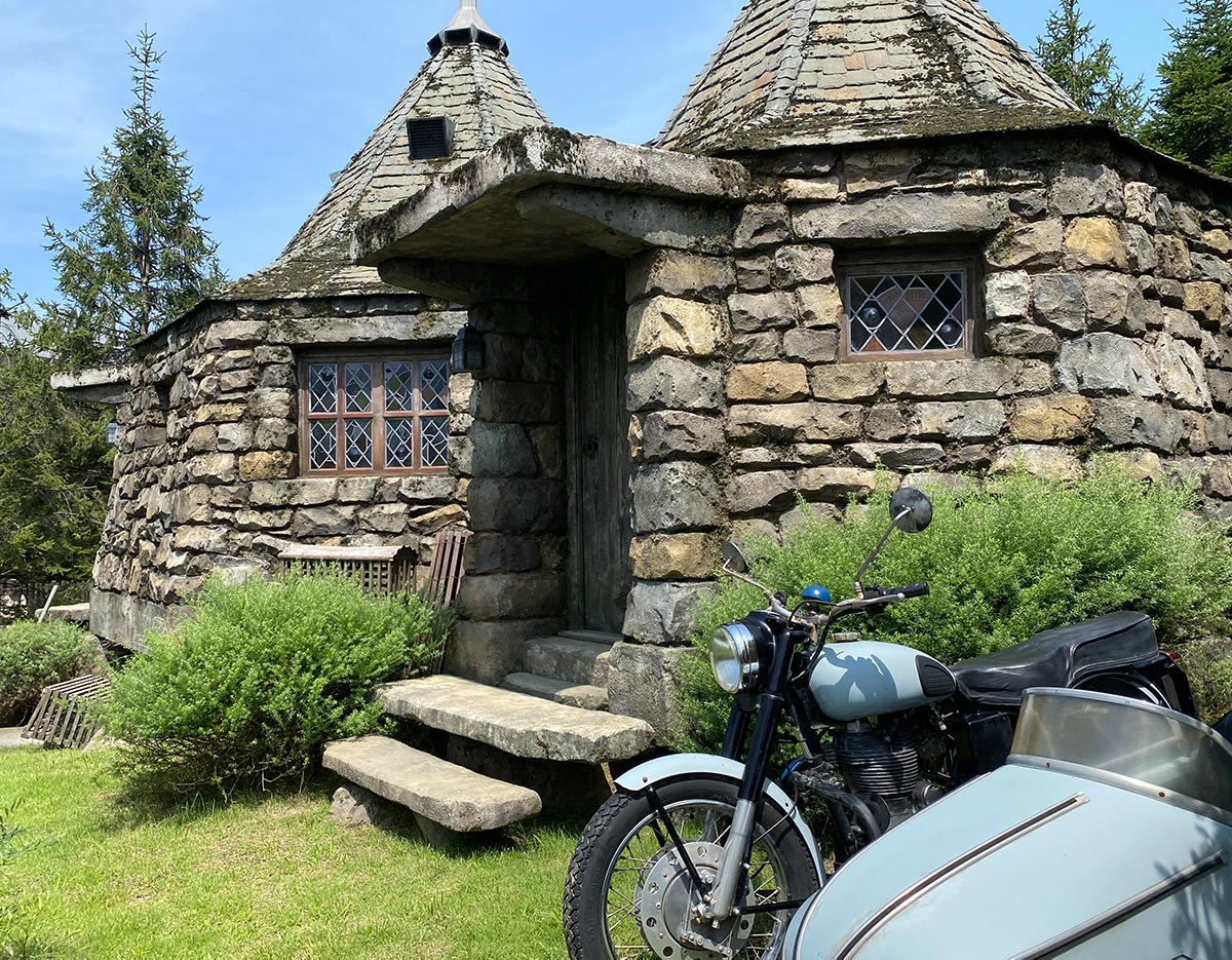 Hagrid's House and Bike