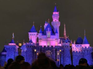 カリフォルニアディズニーランド、アフターダークって?