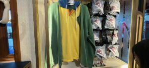 工藤新一 トップス