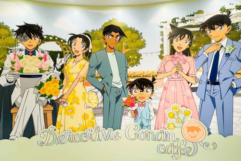 名探偵コナンカフェ2024レポ！グルメとグッズの魅力を徹底解剖