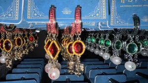 ピアス(グリフィンドール、スリザリン、ハッフルパフ、レイブンクロー)