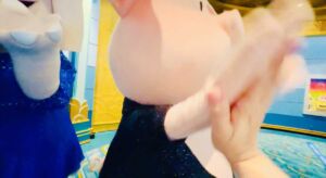 グンター ハイタッチ
