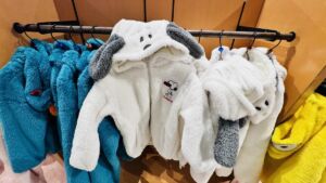 キッズサイズフワモコパーカー(スヌーピー)