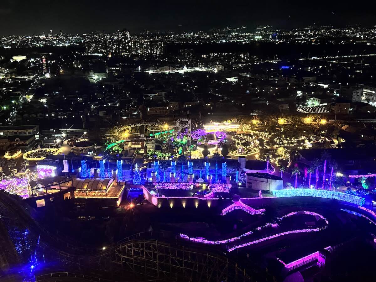 スカイウォーカー（観覧車）からの夜景