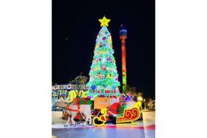 レゴランド®︎ ・ジャパン クリスマスツリー