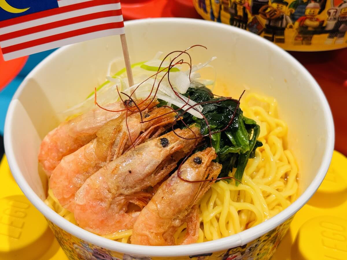 マレーシアのラクサ（マレーシア風海老だしまぜ麺）