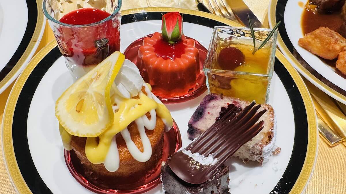 ケーキ、スイーツ