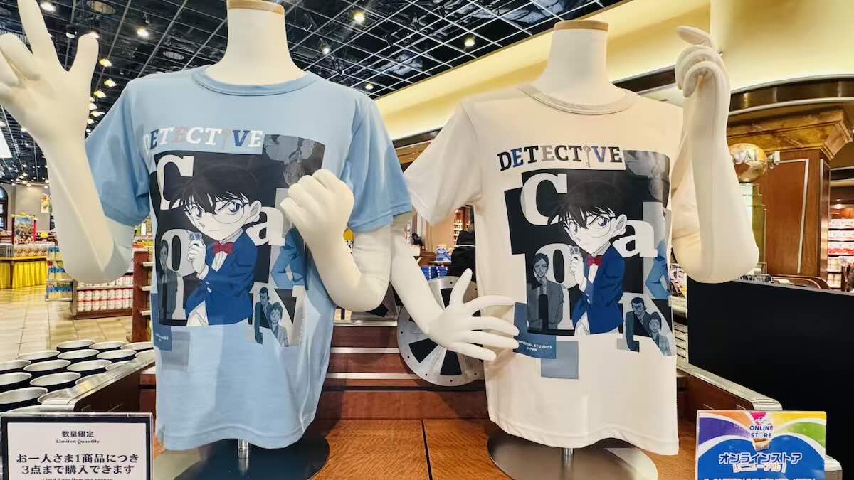 Tシャツ（水色、白）