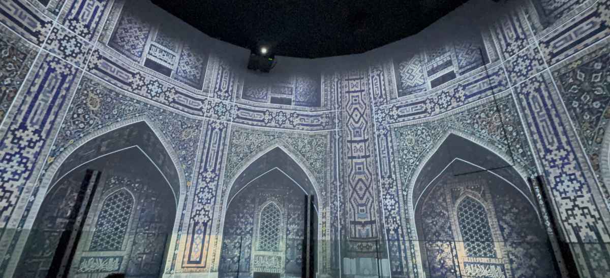 360度シアター