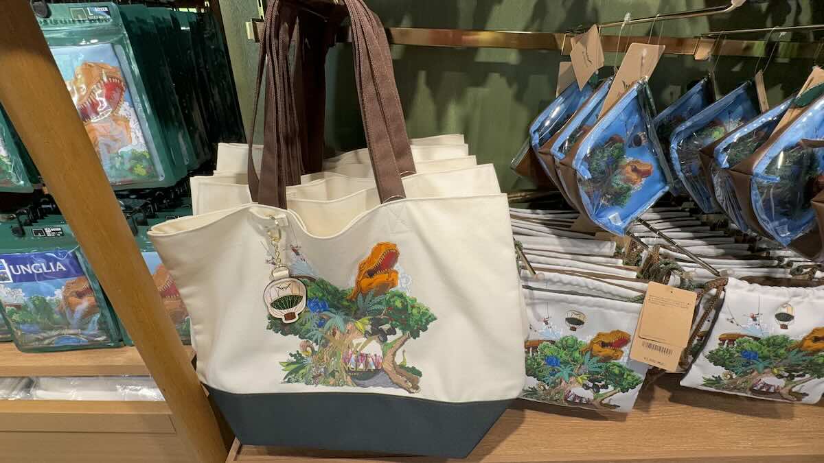 ジャングリア沖縄　開業記念グッズ トートバッグ