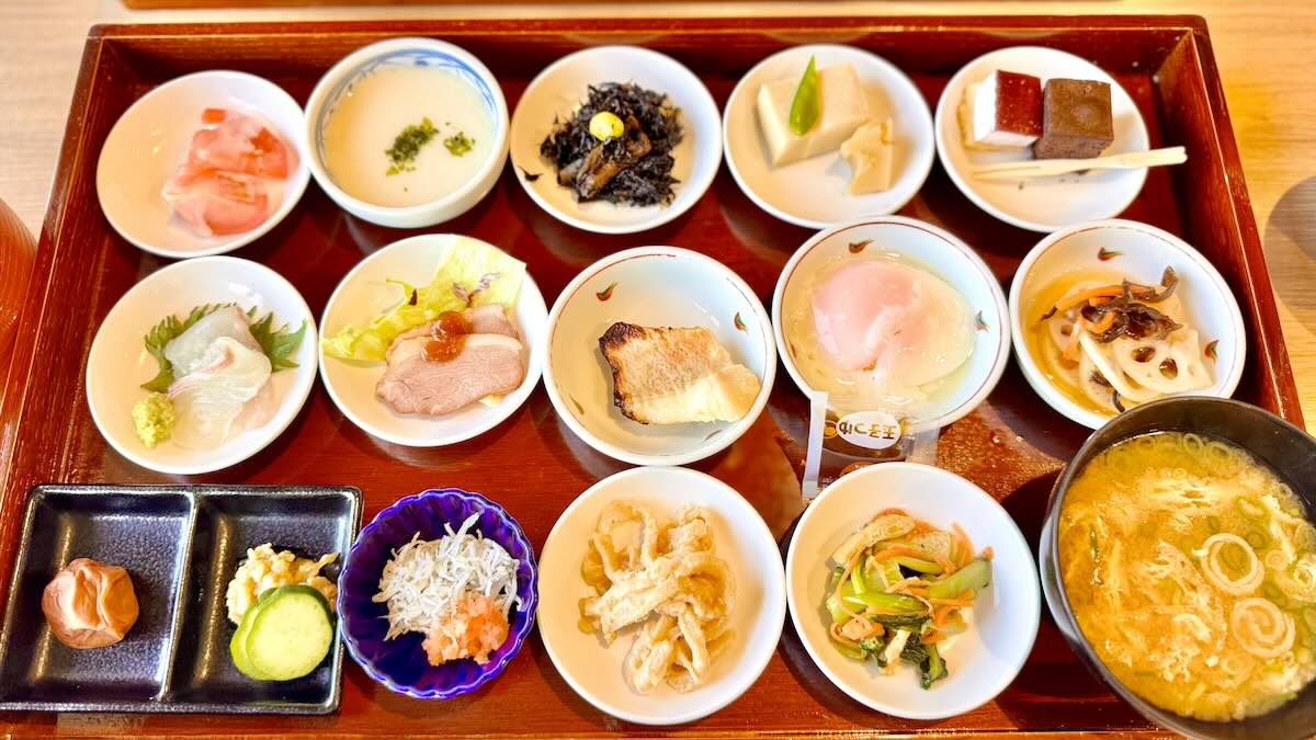 加太海月 朝食