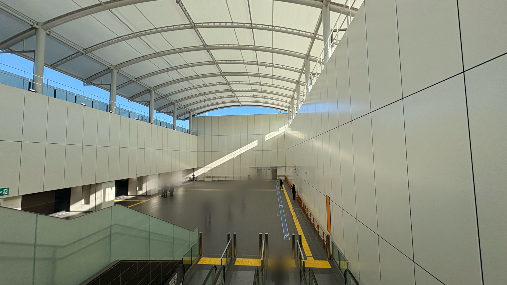 大阪メトロ　夢洲駅