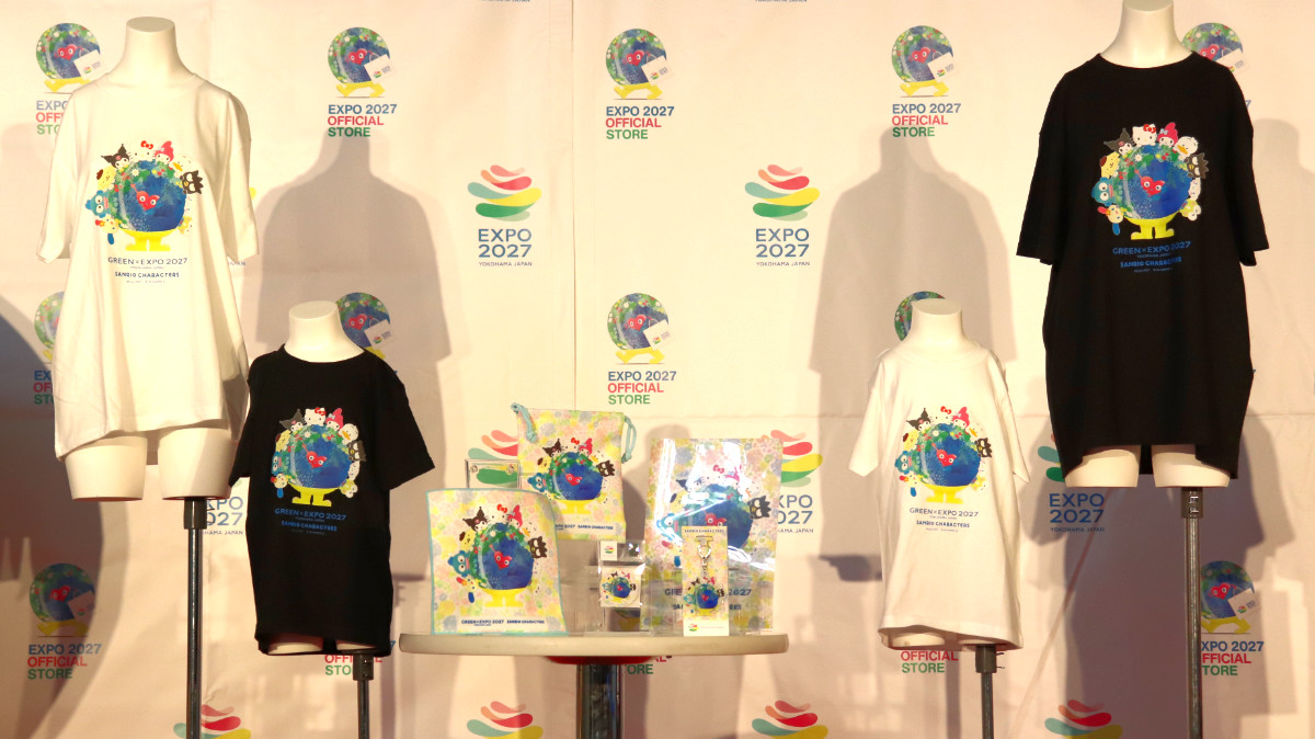 トゥンクトゥンク、ハローキティTシャツ(大人用・子供用)、アクリルキーホルダー、ステッカー、ミニタオル、巾着