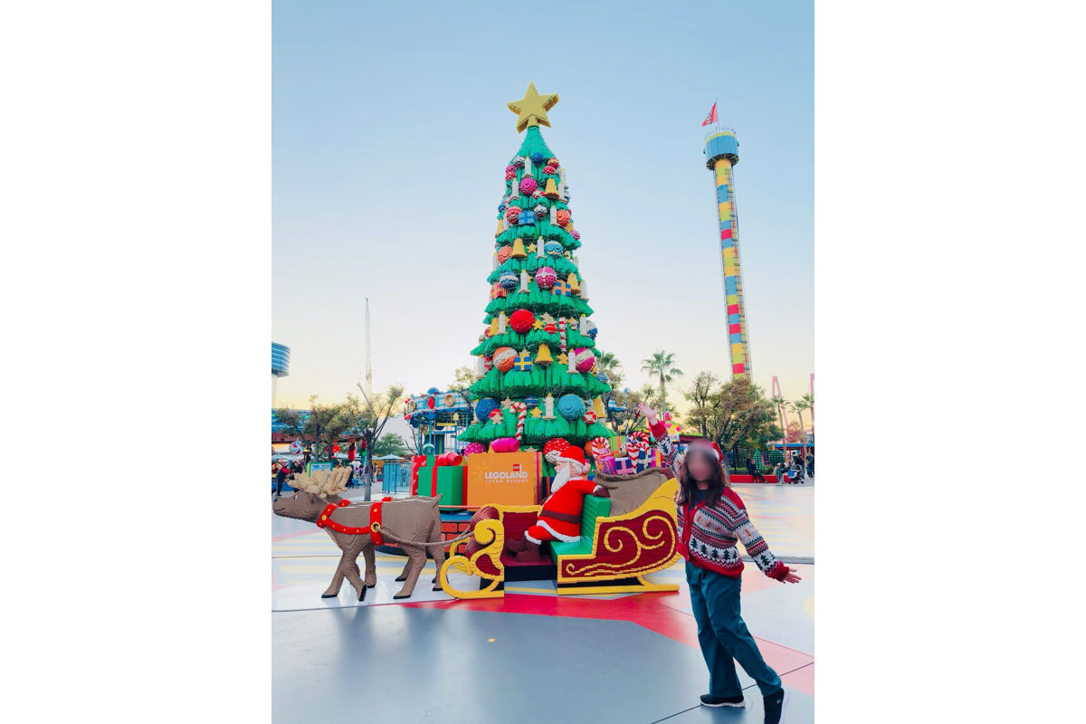 巨大クリスマスツリー　レゴランドジャパン2025