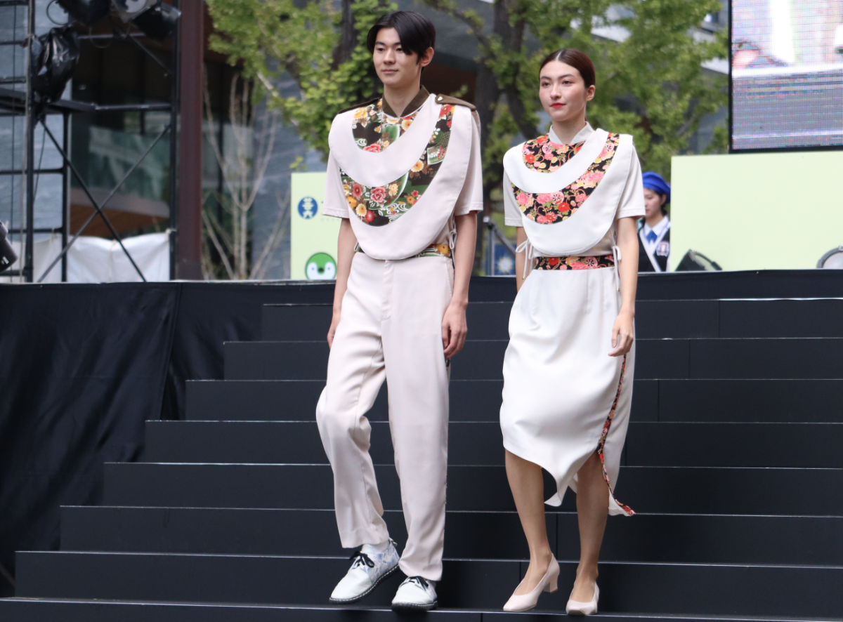 パソナパビリオン コスチューム