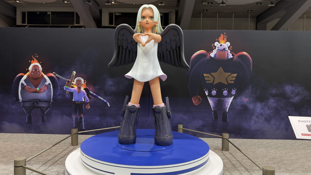 セラフィム　等身大