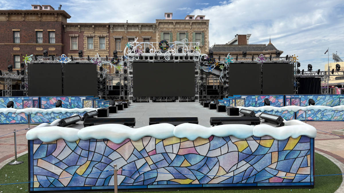 ライト・アップ・ザ・ナイト ～クリスマス・セレブレーション～　ステージ