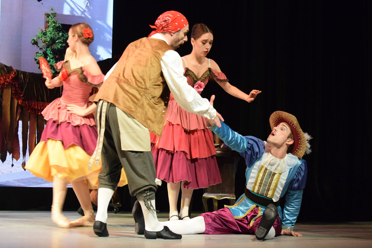 キトリとバジル