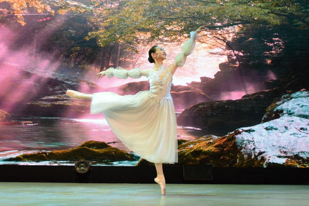 メルセデス役の針山愛美さん