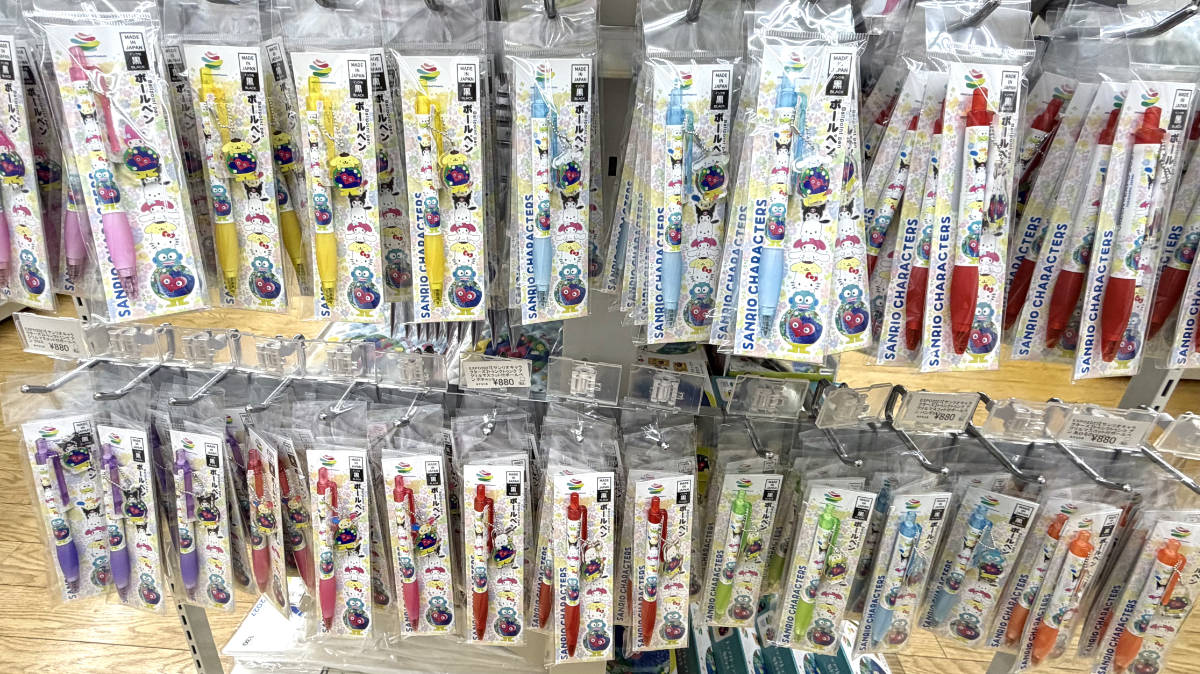 サンリオ　ボールペン