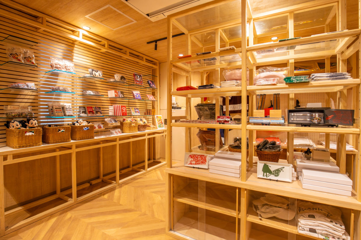 パソナネイチャーバース 店内