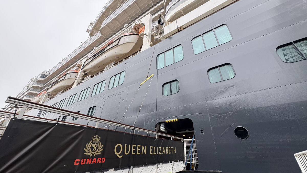クイーンエリザベス号