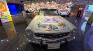 ハローキティとダニエルのドライブ