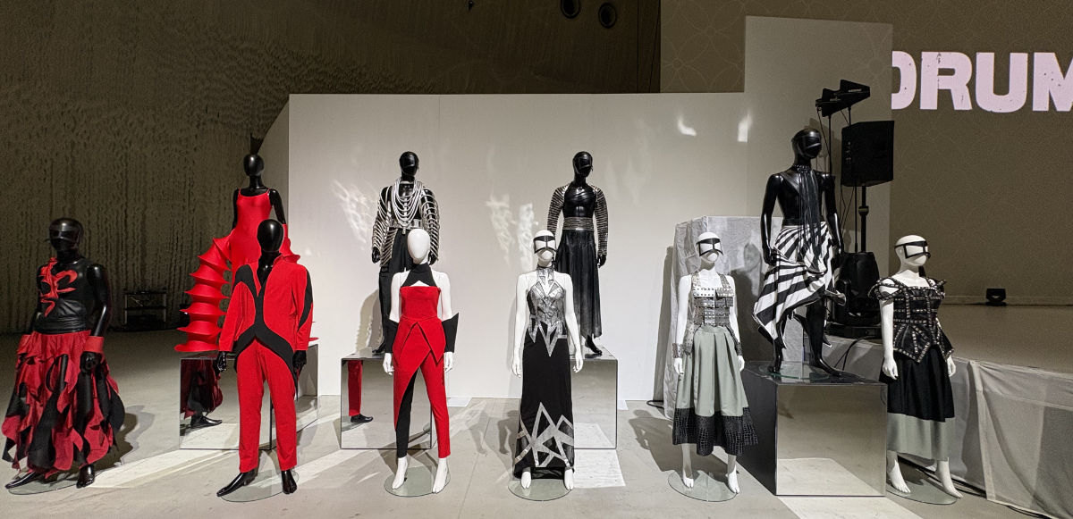 DRUM TAO 大阪・関西万博 衣装展示