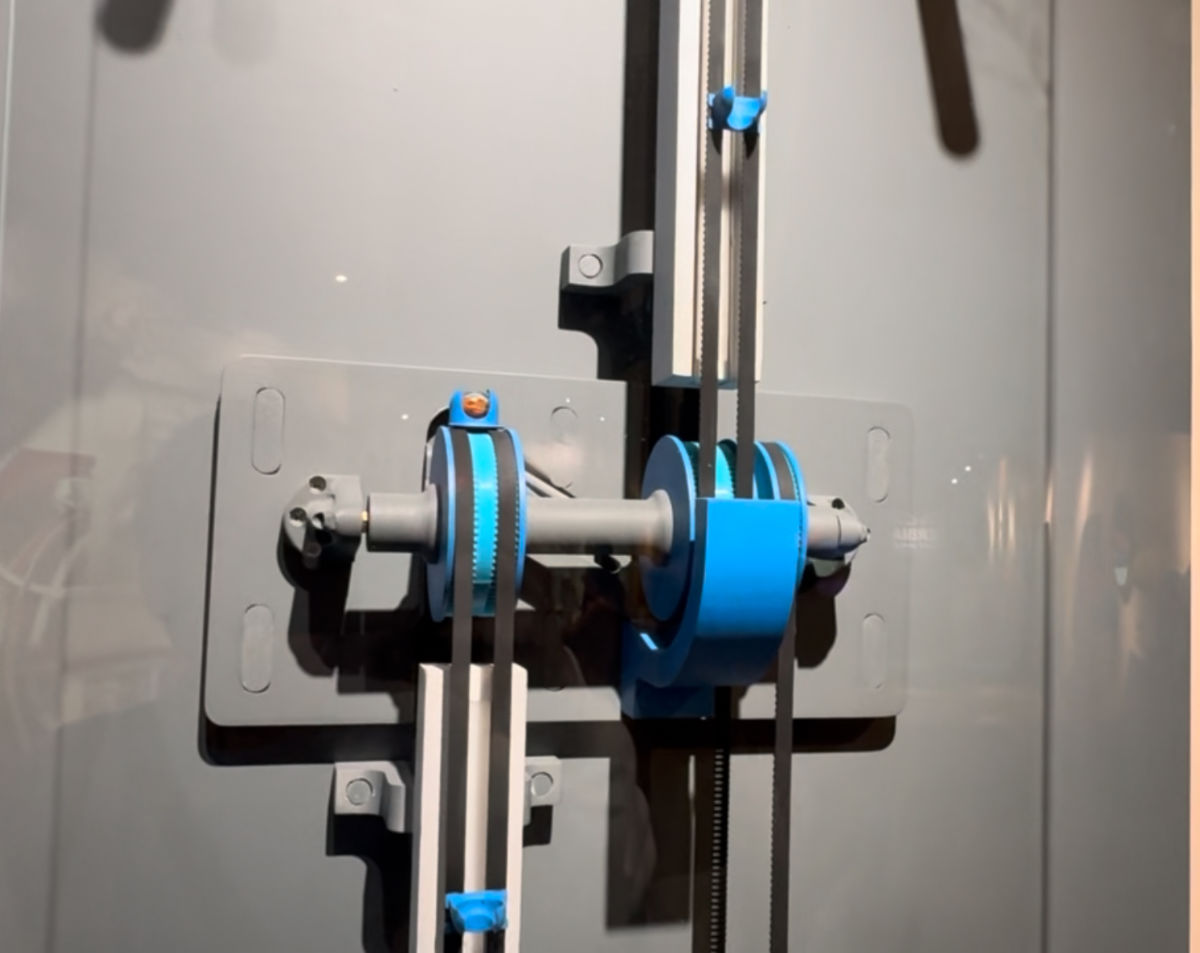 ビー玉を運ぶ装置