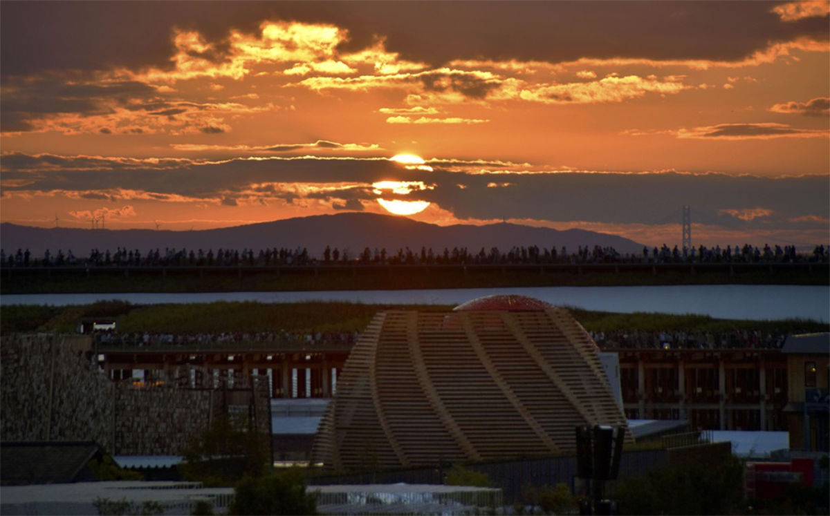 大屋根リング 夕日