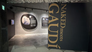 NAKED meets ガウディ展