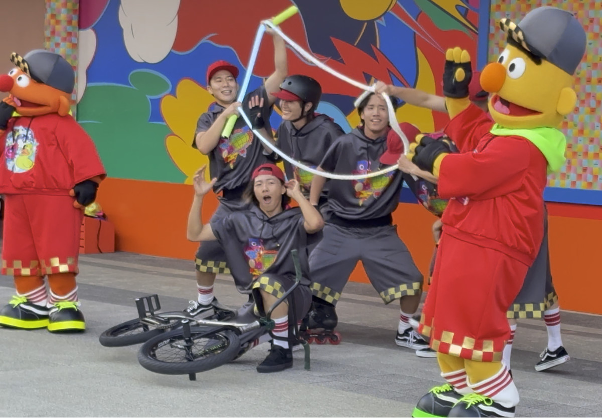 グロウアップ ストリートパフォーマンス