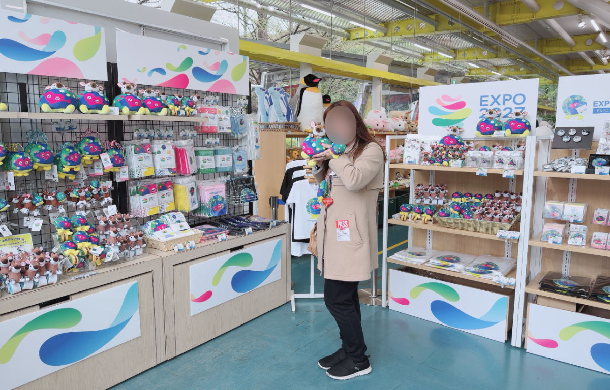 ズーラシアで人気の「オカピ」とのコラボ商品