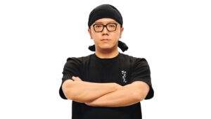 HIKAKIN