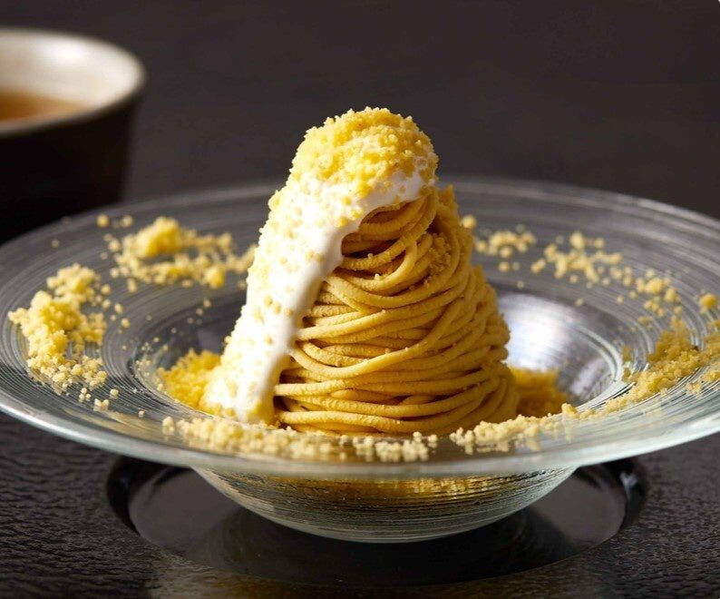 和栗や Mont Blanc STYLEのプレミアムモンブラン 人丸-HITOMALU-
