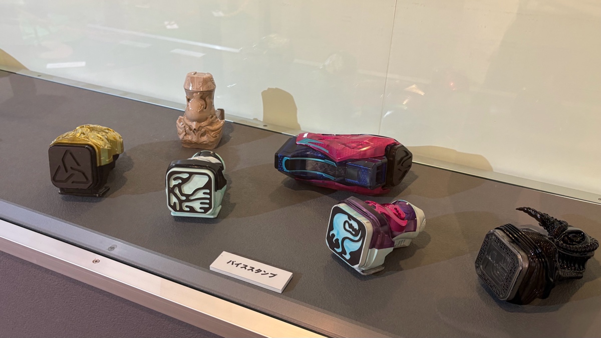 仮面ライダー　恐竜