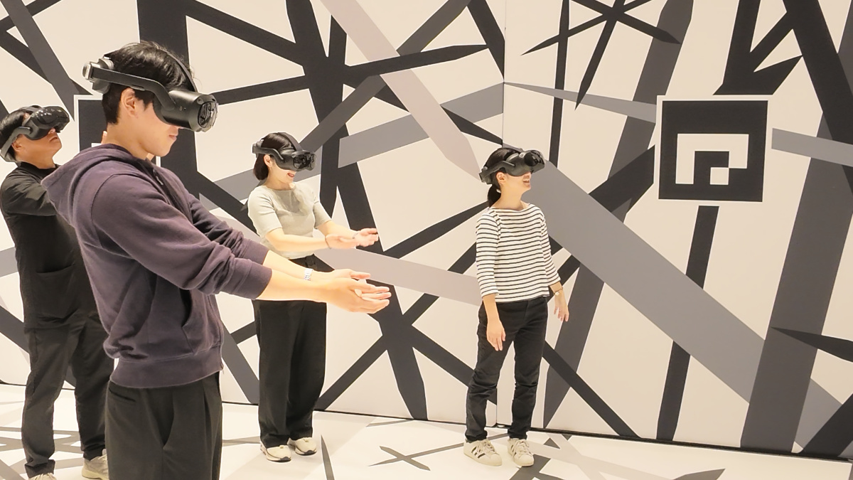 VRゴーグルを装着